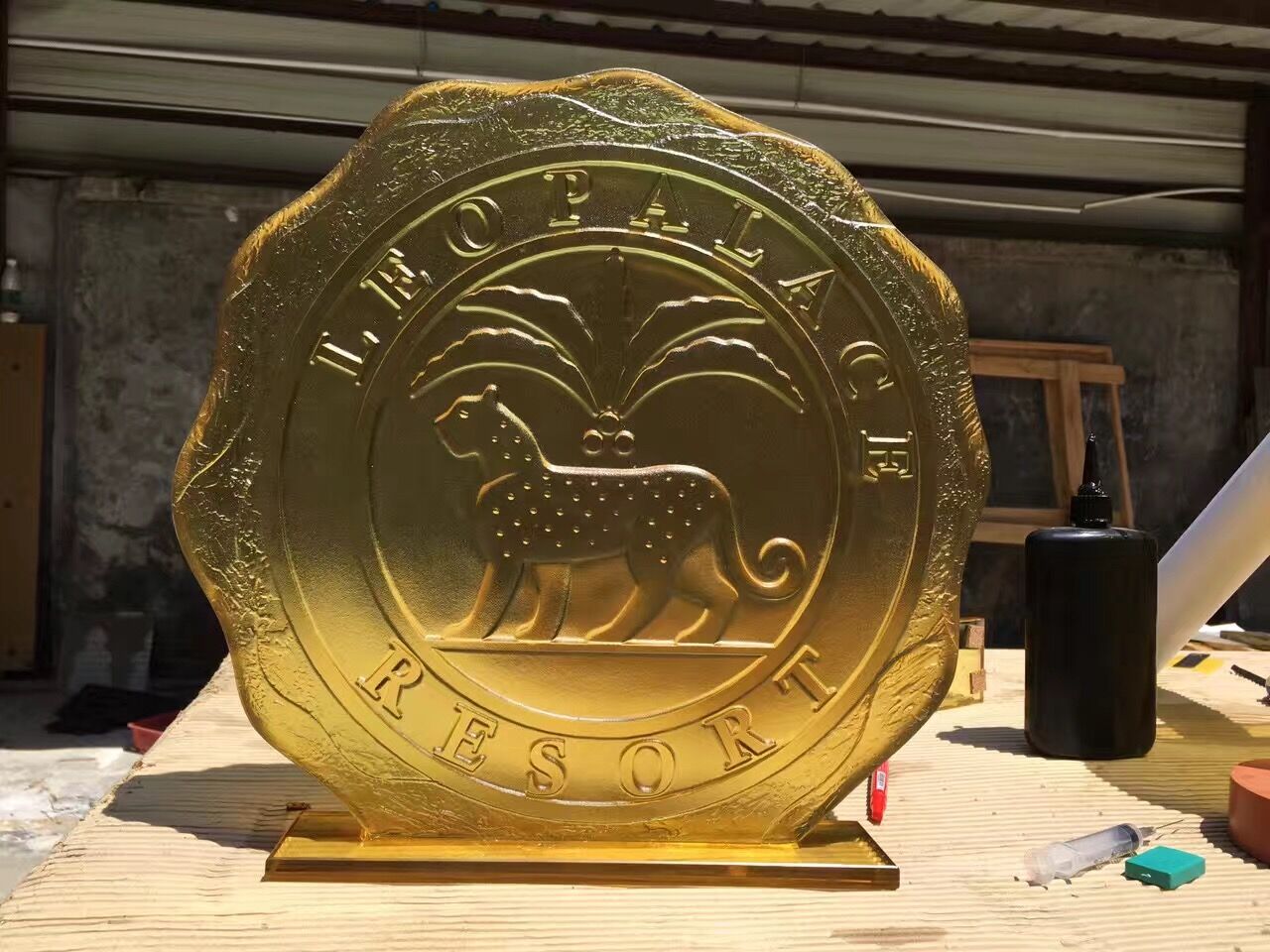 Golden Yellow Glass for Art Crafts 金黄色玻璃艺术工艺品