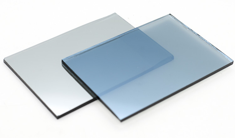 زجاج فورد الأزرق العاكس