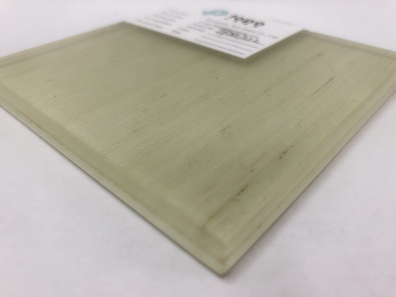 Panneaux en verre filaire