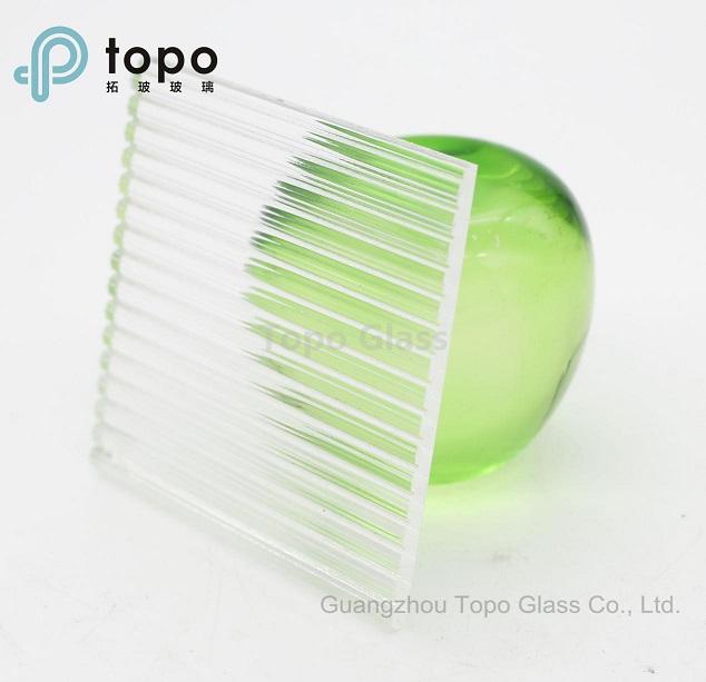 Verre &agrave; motif en bois ultra clair