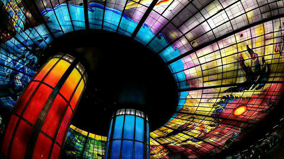 Verre d'art d&eacute;coratif