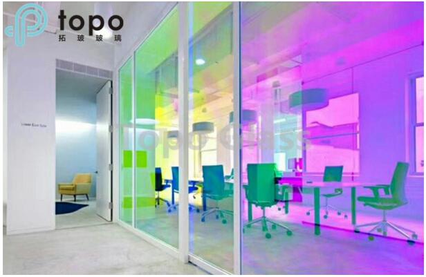 Verre color&eacute; d&eacute;coratif